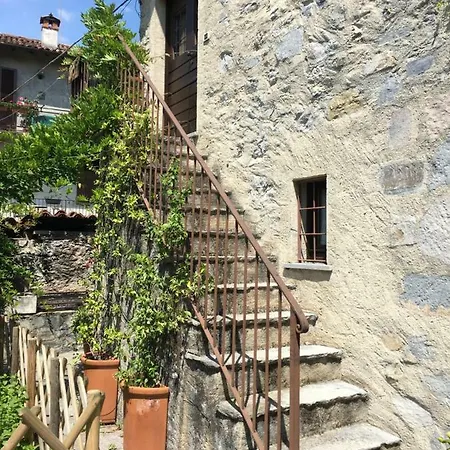 Easywelcome - Casa Della Piana Apartment *