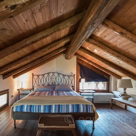 Apartment Easywelcome - Casa Della Piana